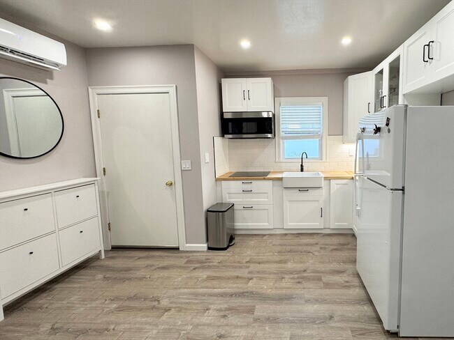 Photo - 29 Abbott St Unit 4