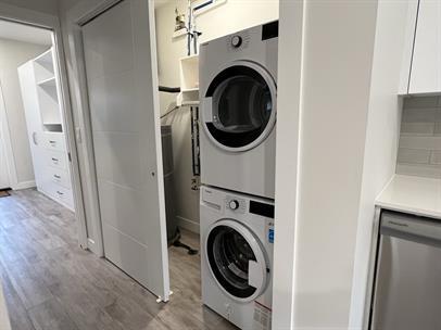 Photo - 352 Hirst Ave Unit 7