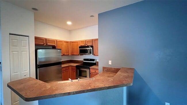 Building Photo - 3046 Grandiflora Dr Rental