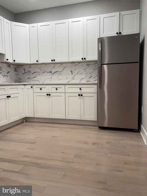 Photo - 2840 W Girard Ave Unidad 3