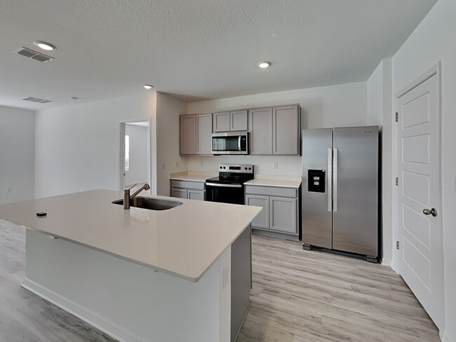 Photo - 3515 Nettle Loop