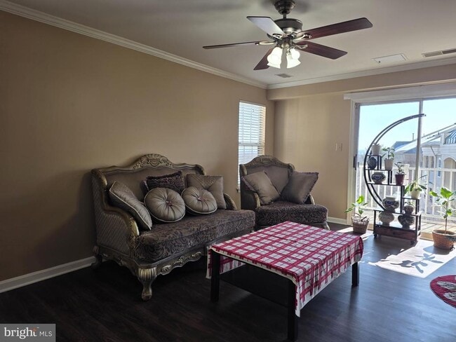 Photo - 1037 Gardenview Loop Unidad 302