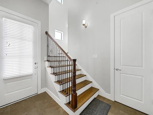 Photo - 1814 Thompson St