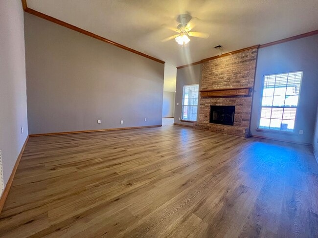 Photo - 2909 SE 96th St