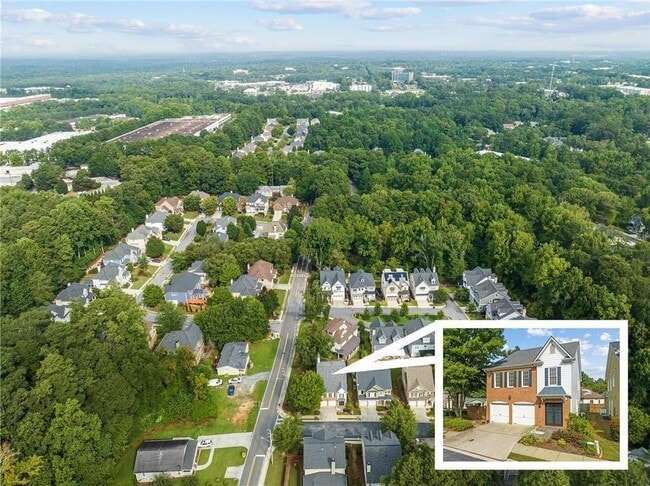 Photo - 6065 Hunter Hall Ct