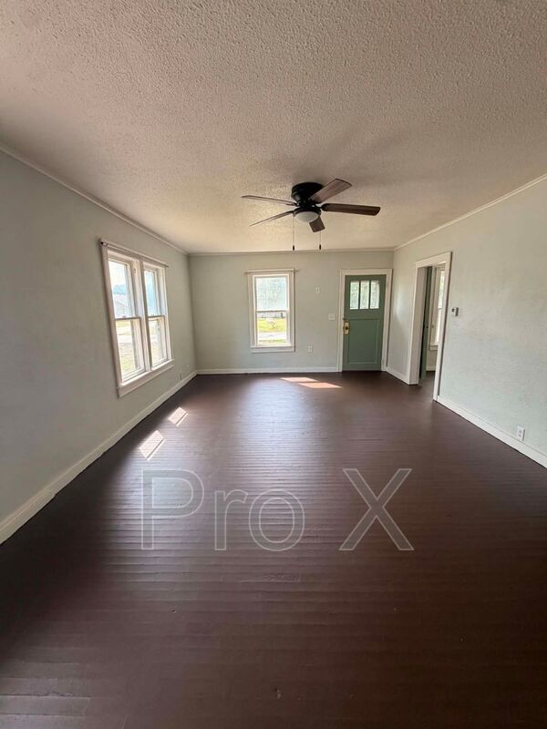 1306 Cherry Rd