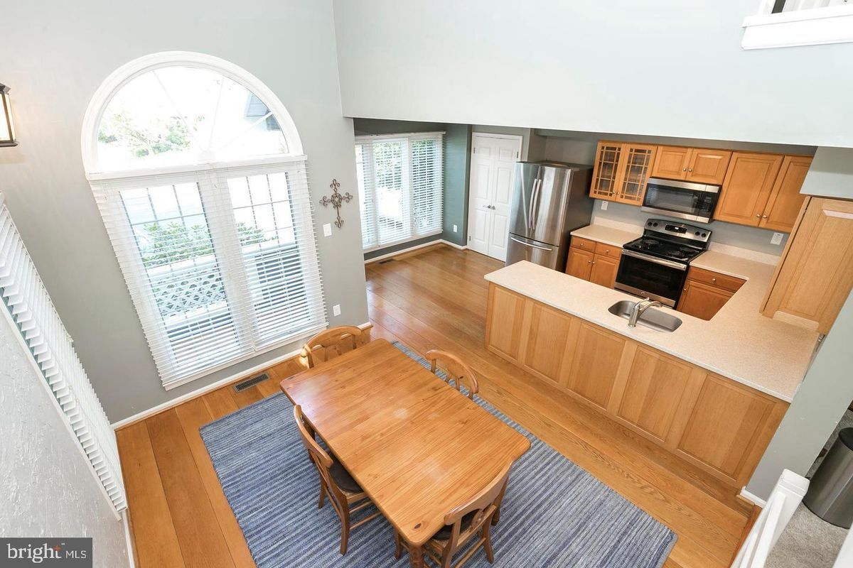 Photo - 311 Whistling Swan Ln
