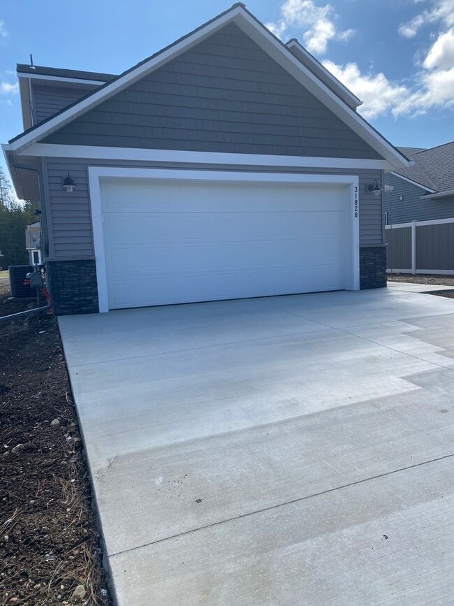 Photo - New home on 8th Avenue in Spirit Lake