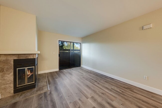 Photo - 3715 Tallyho Dr Unit 3715 Tallyho Dr #89