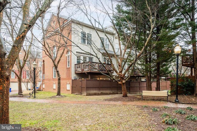 Photo - 259 Murtha St