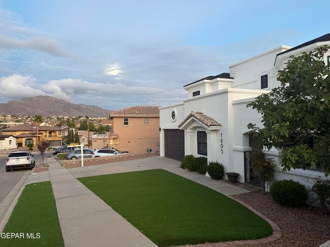 Photo - 1605 Playa Del Sol St