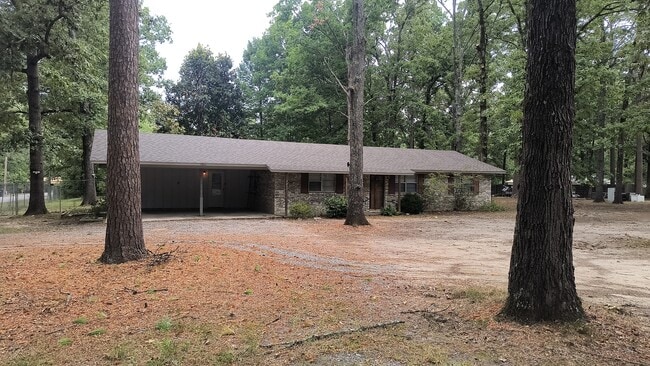 Building Photo - 7211 Rustic Cir