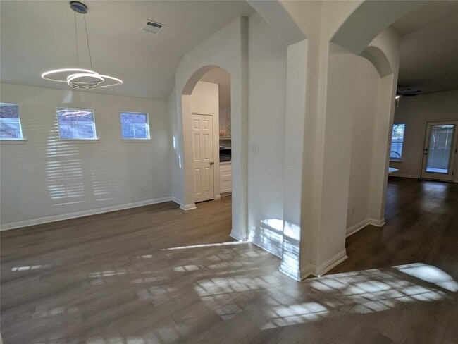 Photo - 2008 Petrified Forest Dr