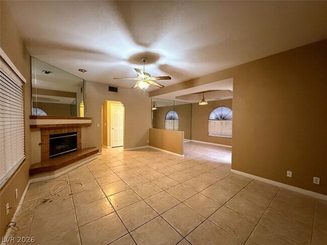 Photo - 1403 Santa Margarita St Unit D