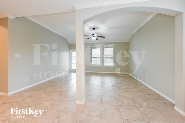 5202 Kendall Glen Ct
