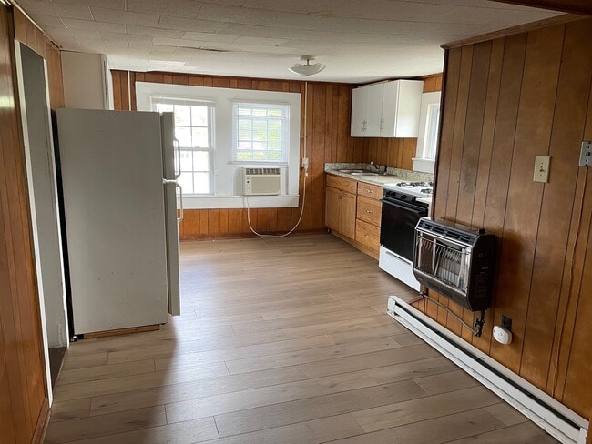 Photo - 48299 North Carolina Hwy 12