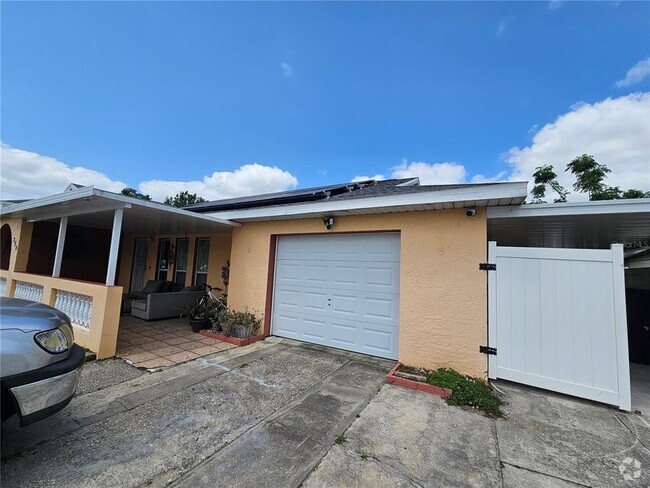 Building Photo - 320 Buttonwood Dr Rental
