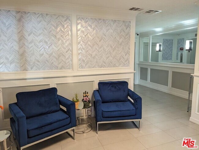 100 N Wetherly Dr Unidad 3D