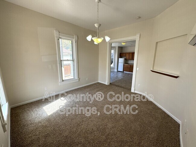 Photo - 508 E Cache La Poudre St Unidad 101