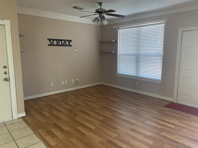 Photo - 10330 Panther Point Dr