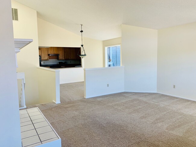 Photo - 635 SE Linn St