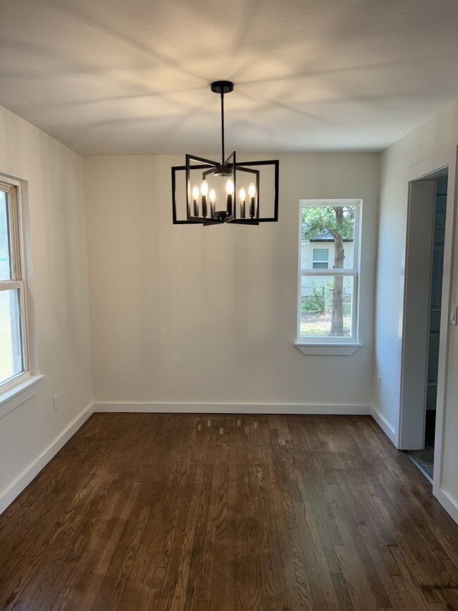 Photo - 7001 NW 58th St