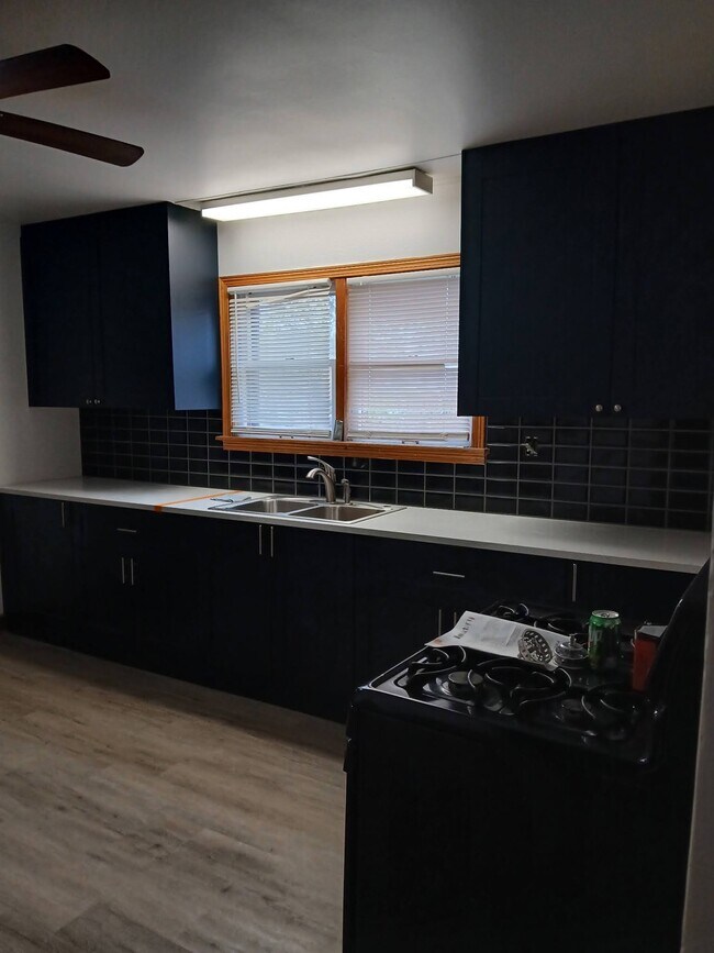 Photo - 4834 N 76th St Unit Lower