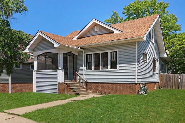 Photo - 6023 35th Ave House