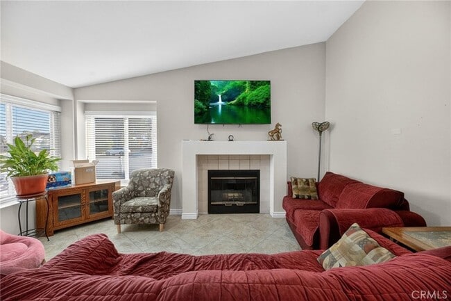 39427 Canyon Rim Cir