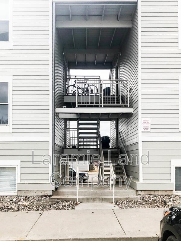 Photo - 529 Mitchell St