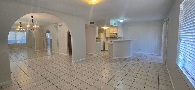 Photo - uc17cdoa Unidad A