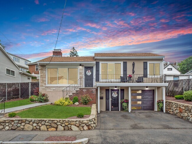 Building Photo - 73 Ridge Rd Unit 1