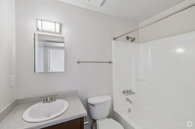 1 habitación, 1 baño - 461 pies cuadrados - Baño