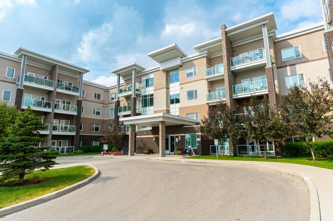 Photo - Lady Joyce Apartments