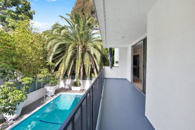 Photo - 1147 N Clark St Apartment Unit 206