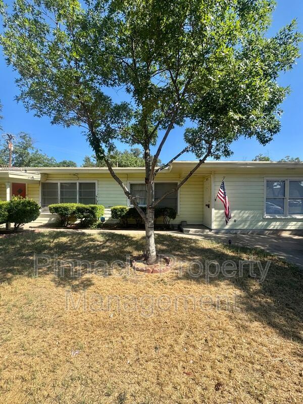 Photo - 2528 W Avenue N Unit Apt B