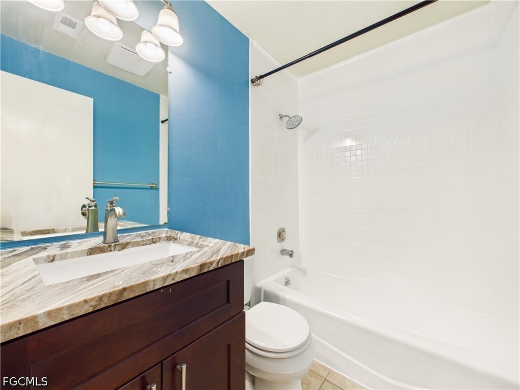 Photo - 18541 Iris Rd