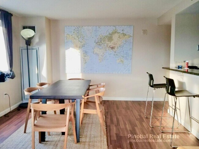 Photo - 8 Museum Way Unit 909