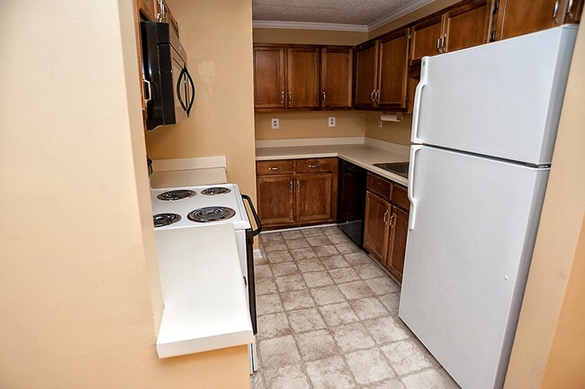 Photo - 2104 Liberty Dr