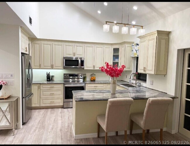 9340 Ketay Cir