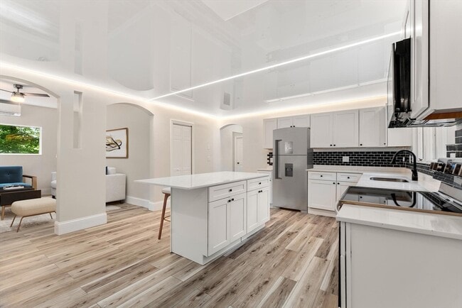 Photo - 136 Academy Hill Rd Unidad 1