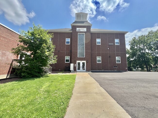 Photo - 214 Wood St Unit 15