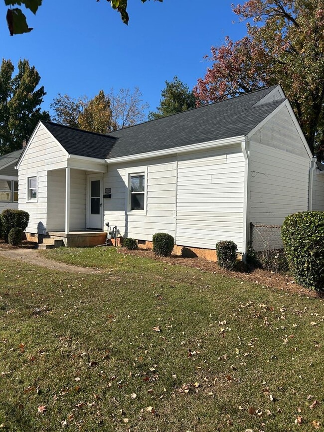 Photo - 5 30th St