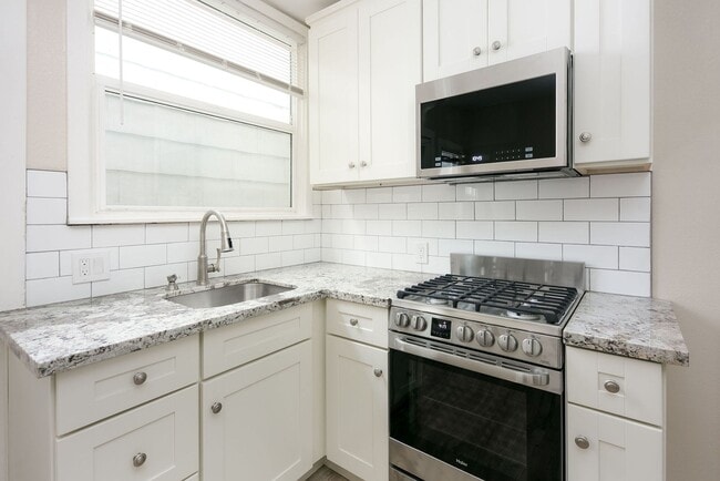 Building Photo - 84-88 N 7th St Unit 88