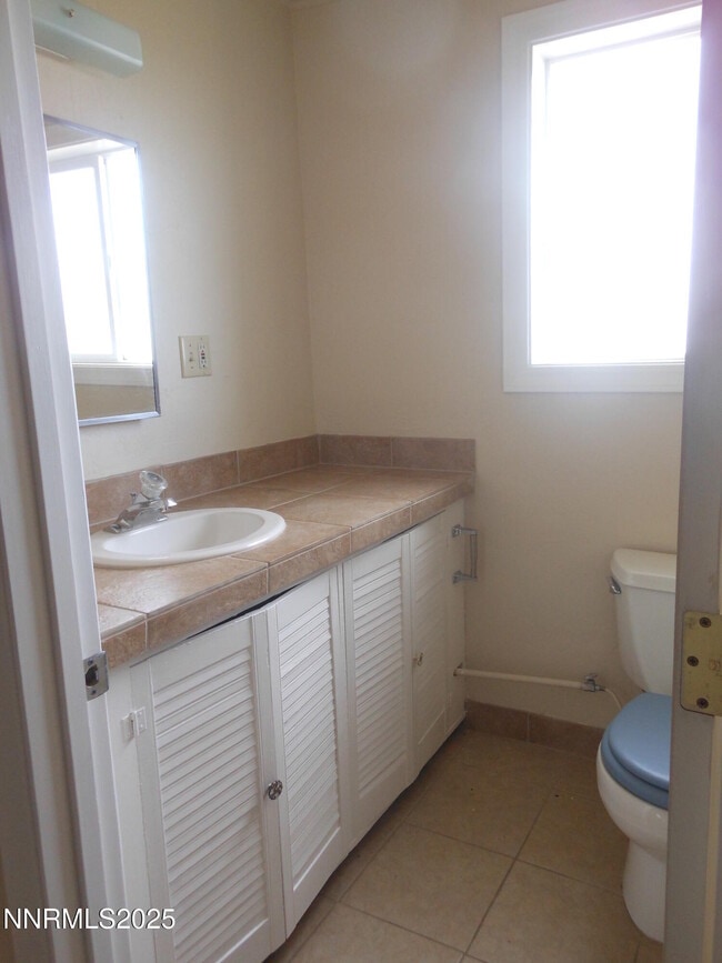 Photo - 2425 Harrigan Rd