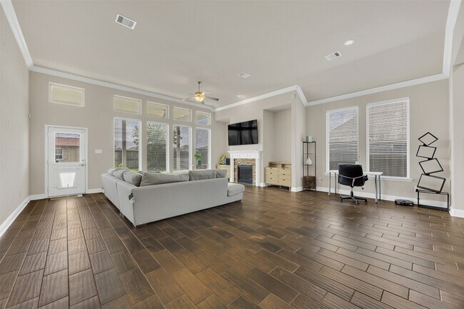 Building Photo - 24119 Kingdom Isle Ln