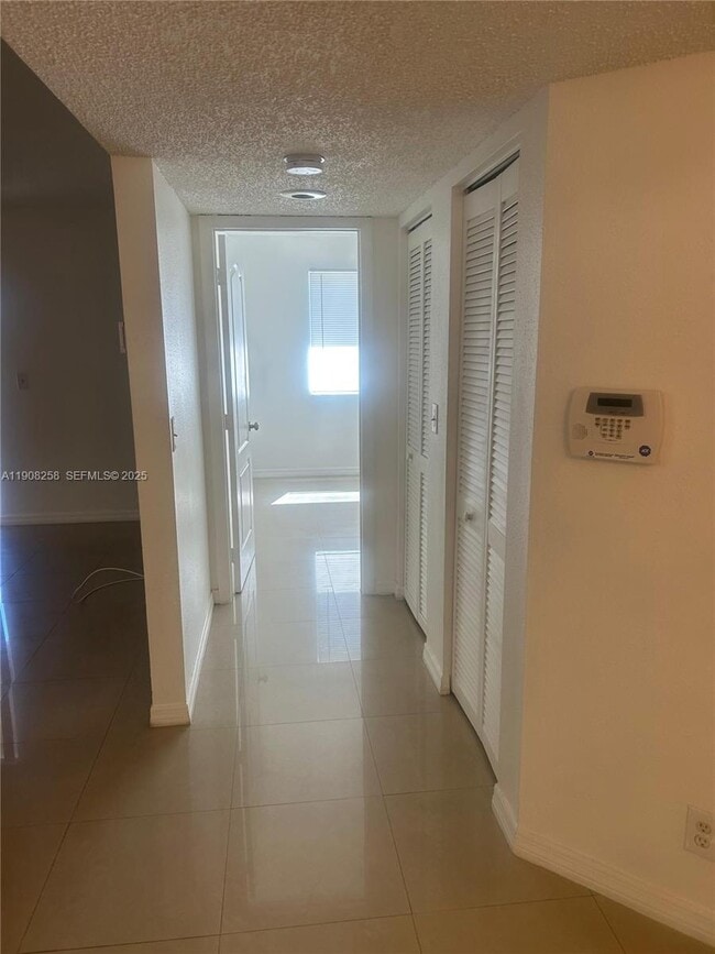 Building Photo - 3995 W McNab Rd Unit B310