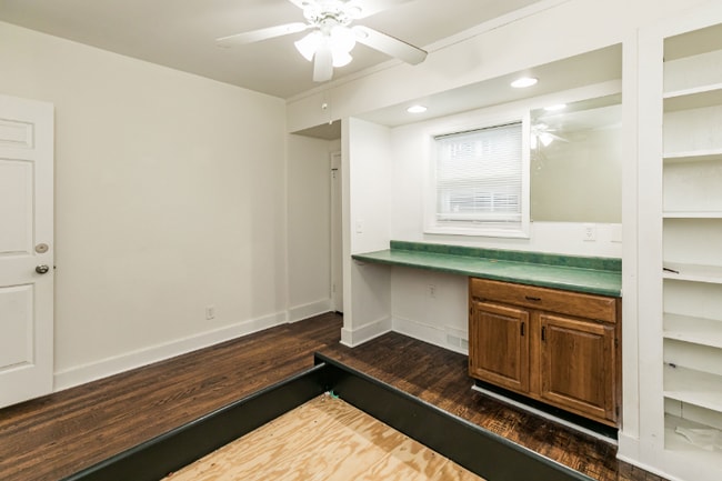 1209 Madison St Unit FL-1