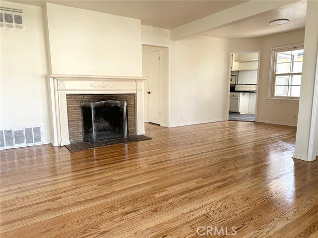 Photo - 6539 Blucher Ave