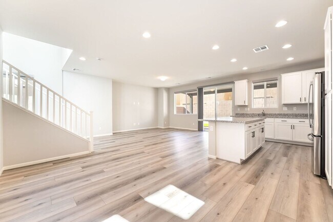 Photo - GORGEOUS BRAND NEW 3 BEDROOM HIGHLY UPGRAD...